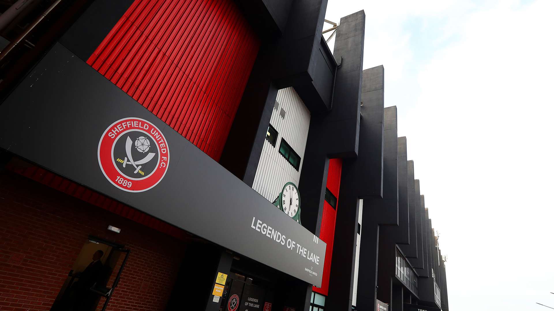 佔據壓倒性 佔據壓倒性